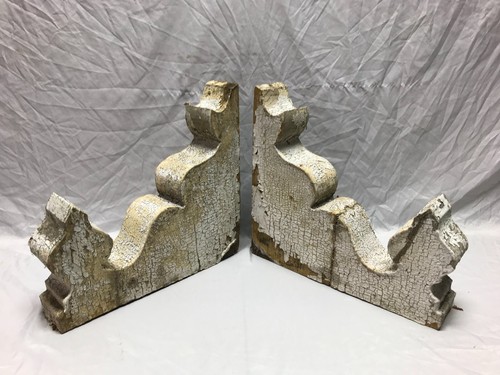 One antique pair roof - one,